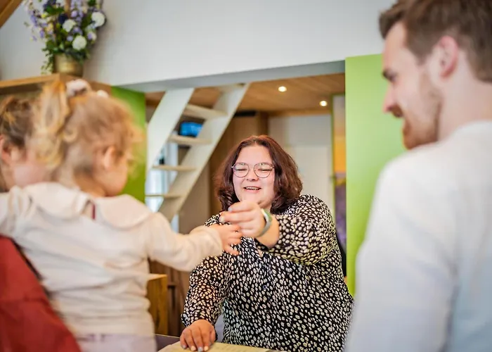 Nature Escape W Garden 헨덜루