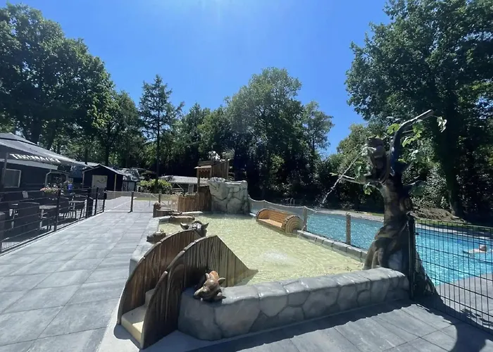 Nature Escape W Garden